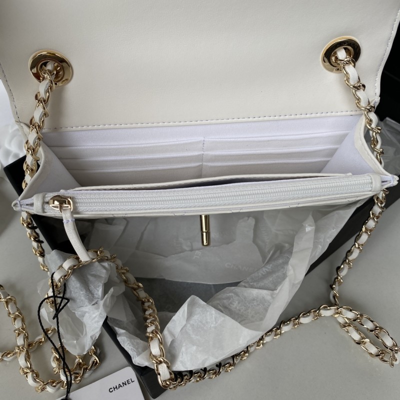 Handbag Chanel size 12.3x19.2x3.5 cm