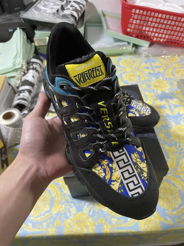 Versace Trigreca Medusa Renaissance Print Blue