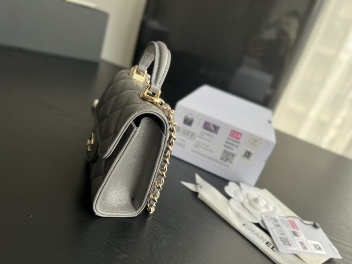 Handbag Chanel AP2682 size 11cmx11cmx4 cm