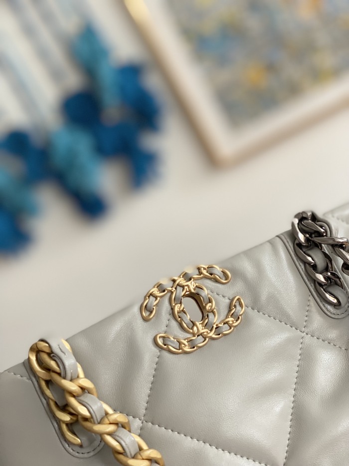 Handbag Chanel AS3519 size 30*37*10 cm