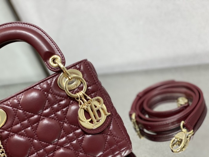 Handbag Dior size 17 cm