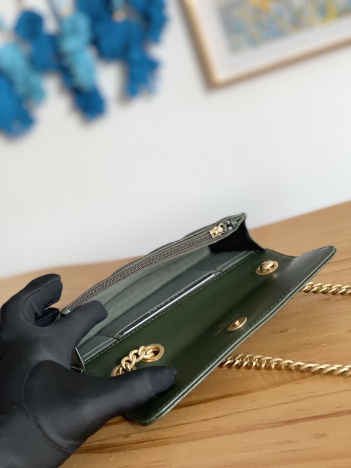 Handbag Chanel 81224 size 16 cm