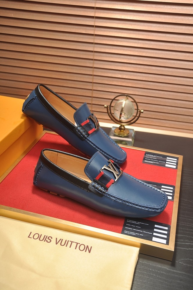 Louis Vuitton Leather Boots 30