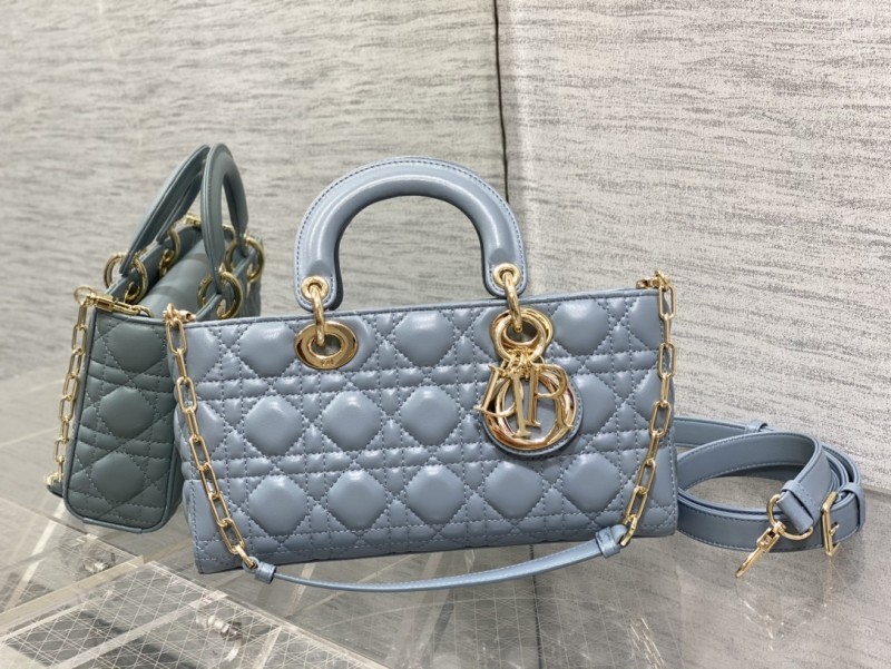 Handbag Dior size 26*6*14 cm
