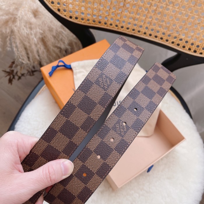 Louis Vuitton Belt 3 (width 4cm)