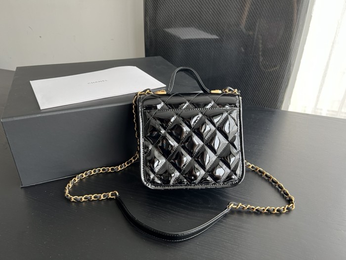 Handbag Chanel AS3652 size 17cmx20.5cmx6 cm