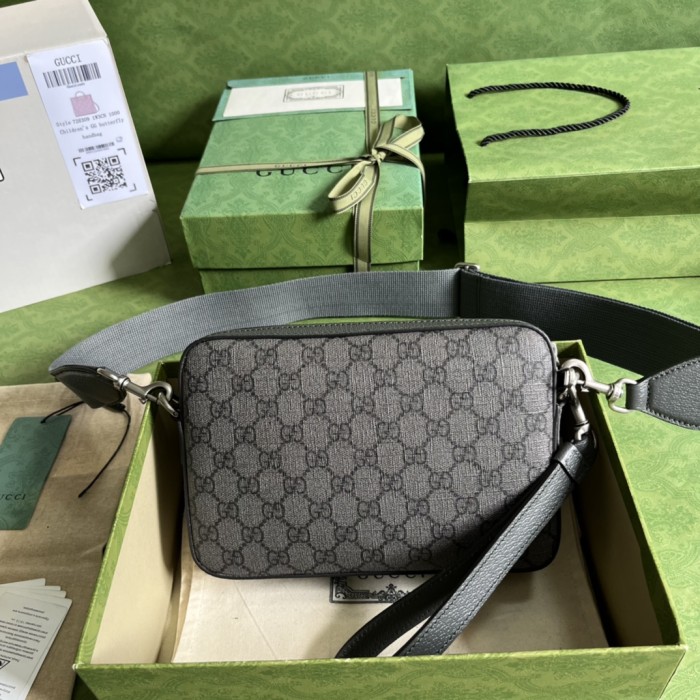 Handbag Gucci 699439 size 23.5*6*4.5 cm