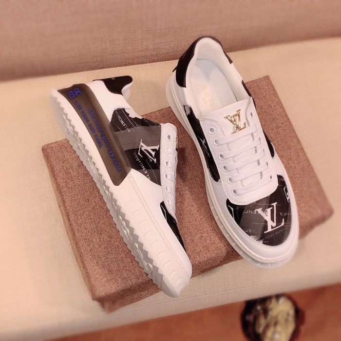 Louis Vuitton Low Top sneaker 90