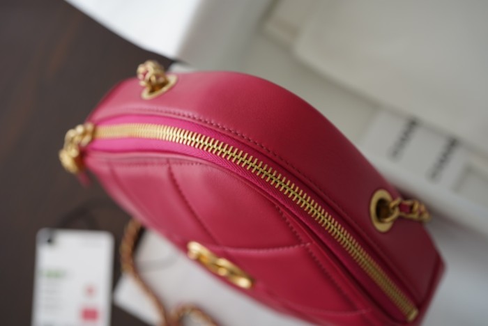 Handbag Chanel AS2201 size 20cmx20cmx5 cm