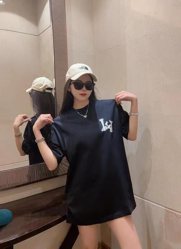 Clothes Louis Vuitton 35