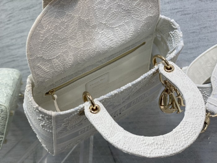 Handbag Dior size 24 cm