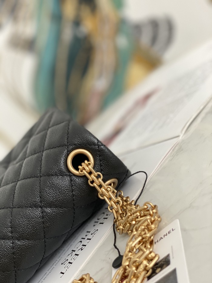 Handbag Chanel AS0874 size 20 cm