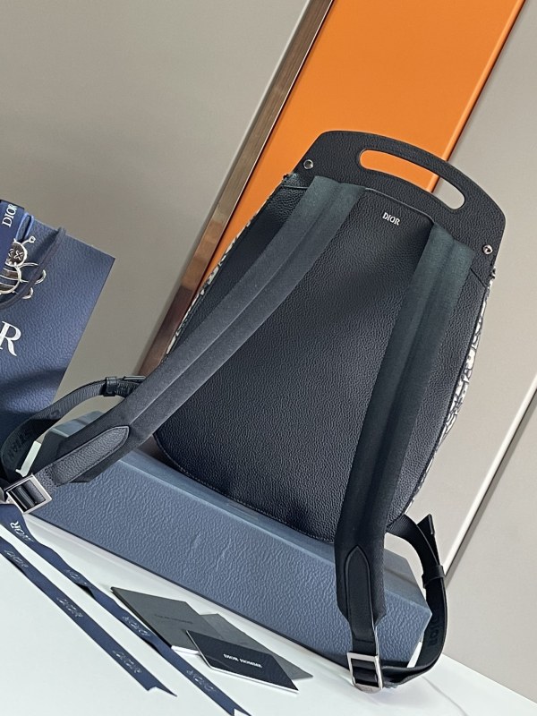 Handbag Dior 93356 size 40-28-14 cm