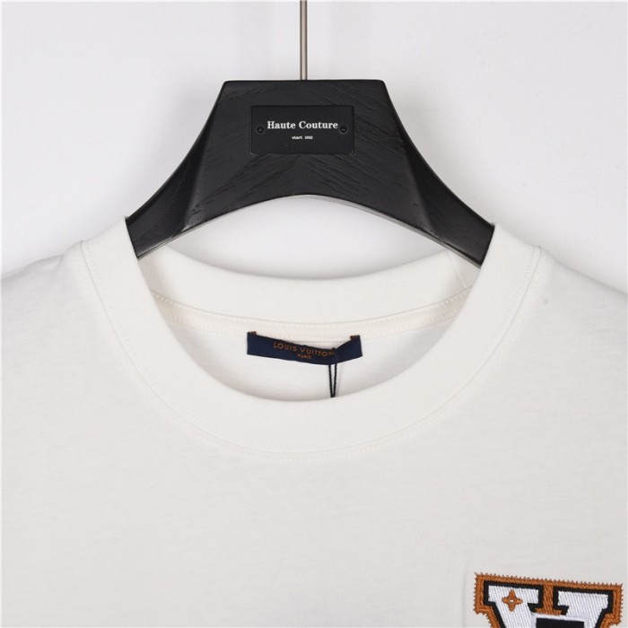 Clothes Louis Vuitton 150