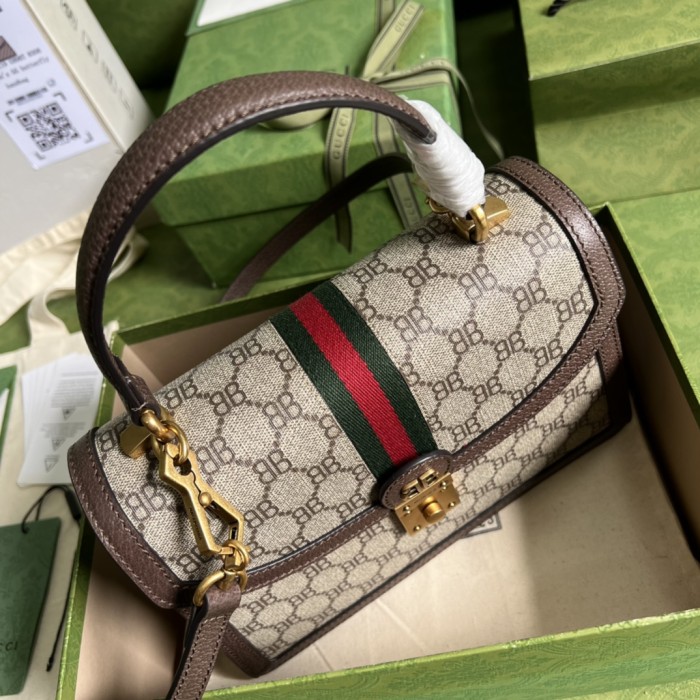 Handbag Gucci 680119 size 25 x17.5x 7 cm