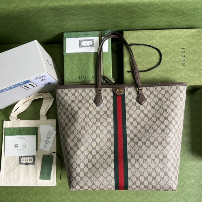 Handbag Gucci 680127 size 41.5x39.5x19.5 cm