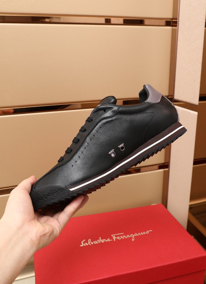 Salvatore Ferragamo Gancini Sneaker 19