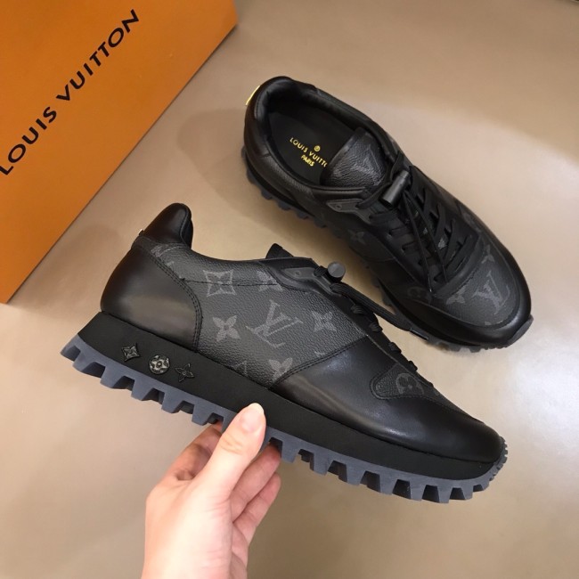 Louis Vuitton Runner sneaker 3