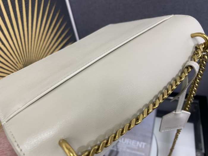 Handbags SAINT LAURENT 442906 size 22-16-9 cm