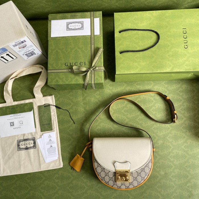 Handbag Gucci 644524 size 22*19.5*6.5 cm