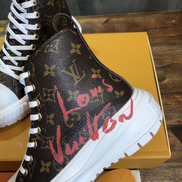 Louis Vuitton Squad sneaker 8