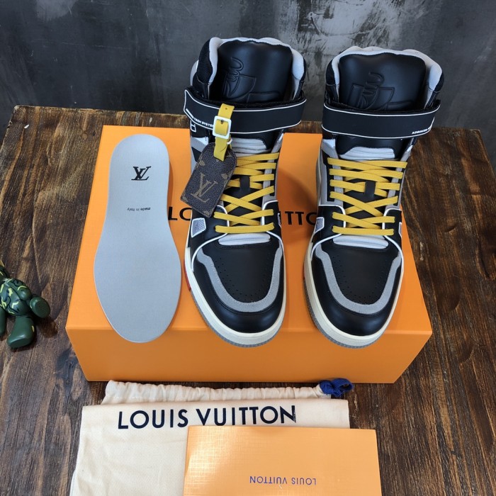 Louis Vuitton Trainer Sneakers 16