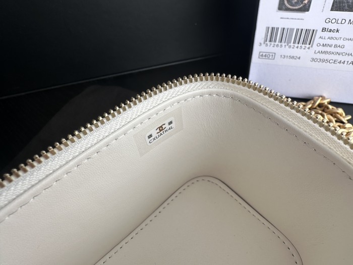 Handbag Chanel 3203 size 11cmx8.5cmx7 cm