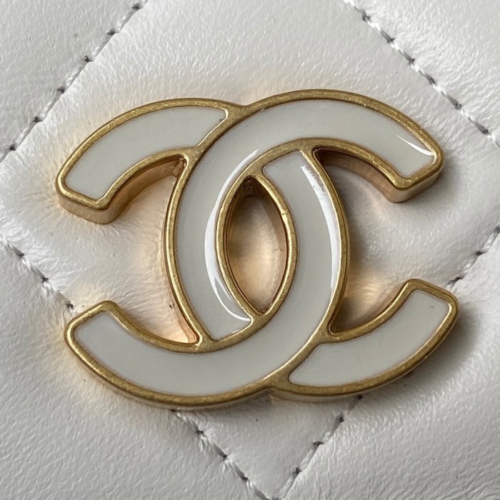 Handbag Chanel AP2638 size 12.5 cm