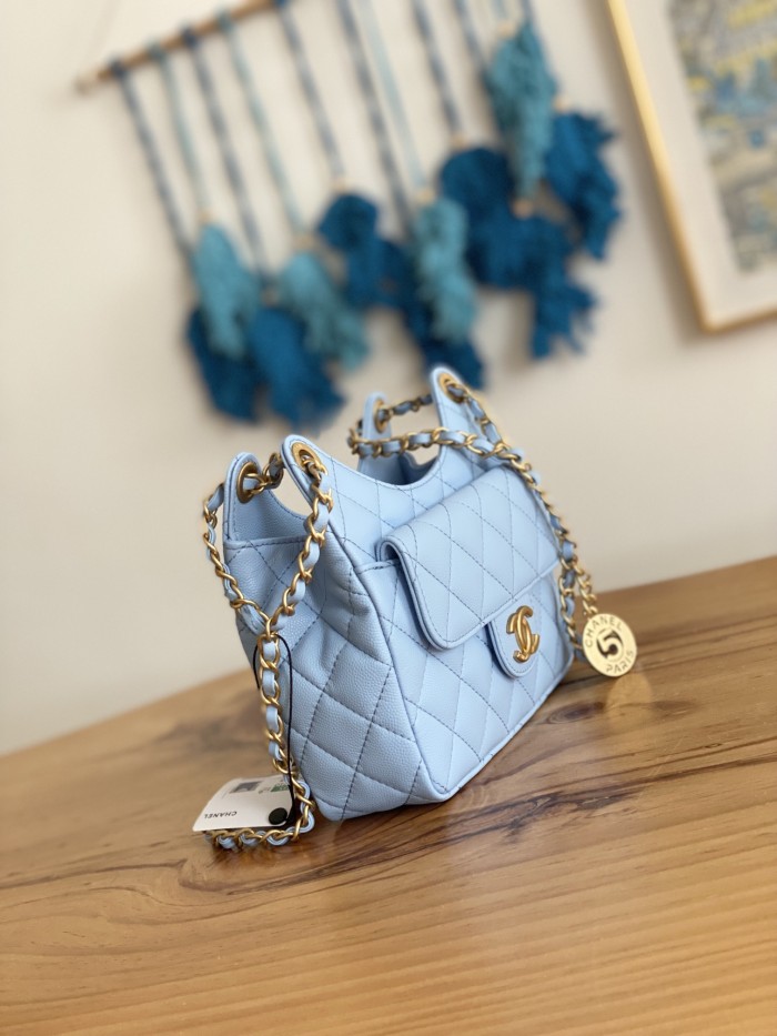 Handbag Chanel AS3710 size 17×19×6 cm