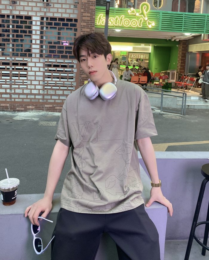 Clothes Louis Vuitton 40