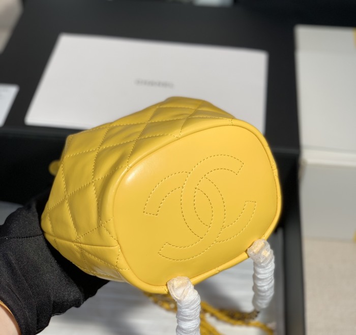 Handbag Chanel size 13*19 cm