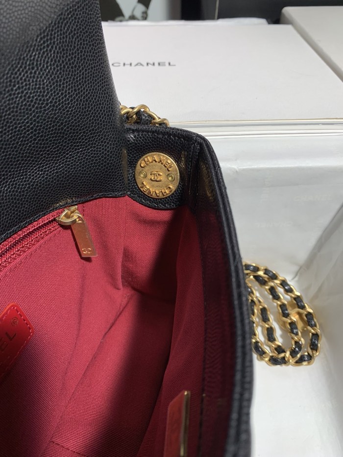 Handbag Chanel size 22 cm