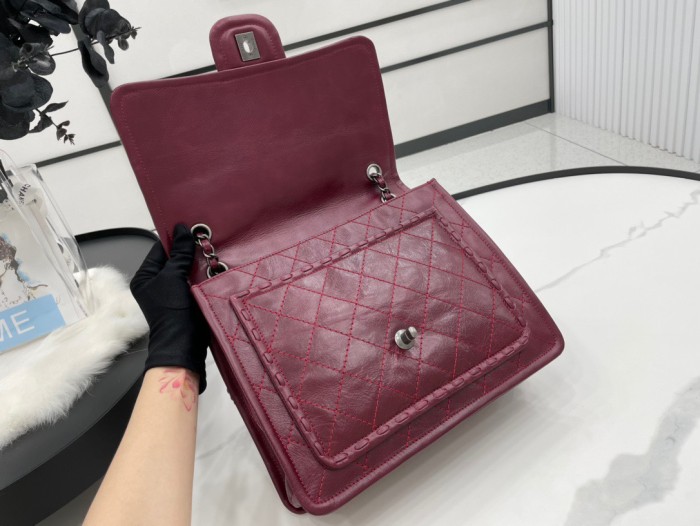 Handbag Chanel 91235 size 28x23x8 cm