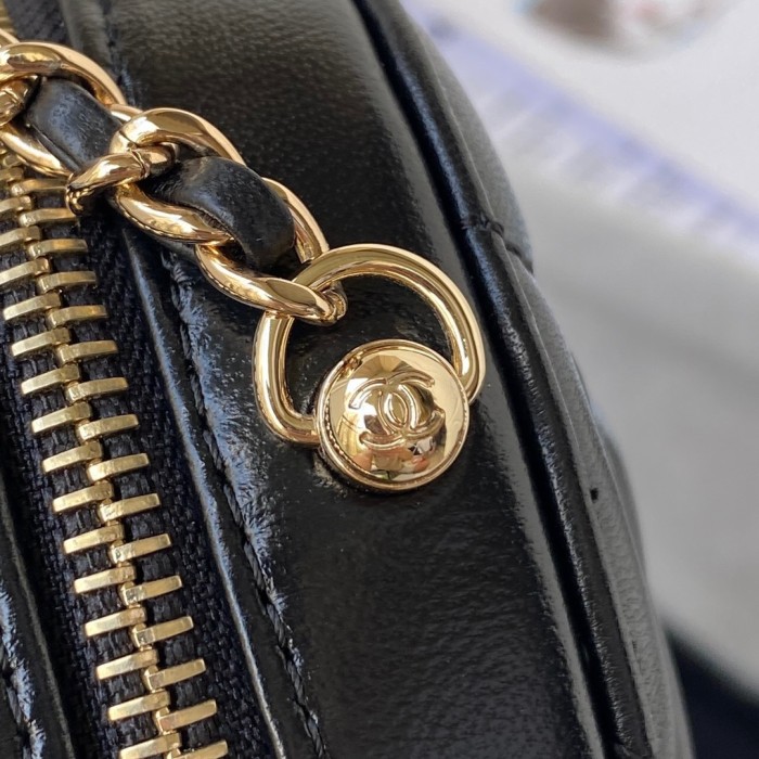 Handbag Chanel AS2927 size 17×15×6 cm