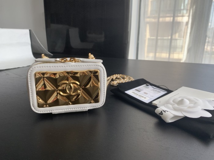 Handbag Chanel 2387 size 7cmx10.5cmx4.3 cm