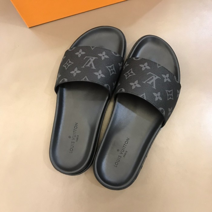 Louis Vuitton Slipper 51