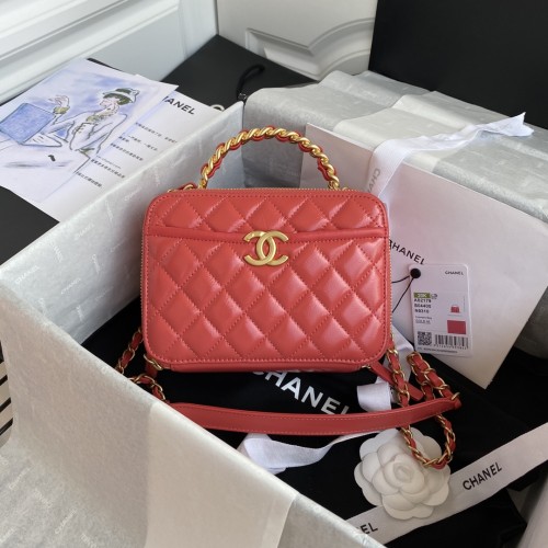 Handbag Chanel size 19x13.5x7.5 cm