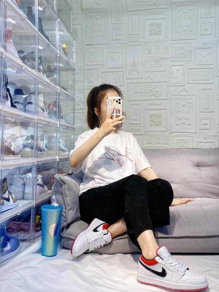 Jordan 1 Low White University Red Black