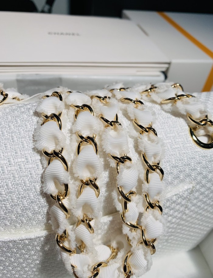 Handbag Chanel size 25*7*16 cm