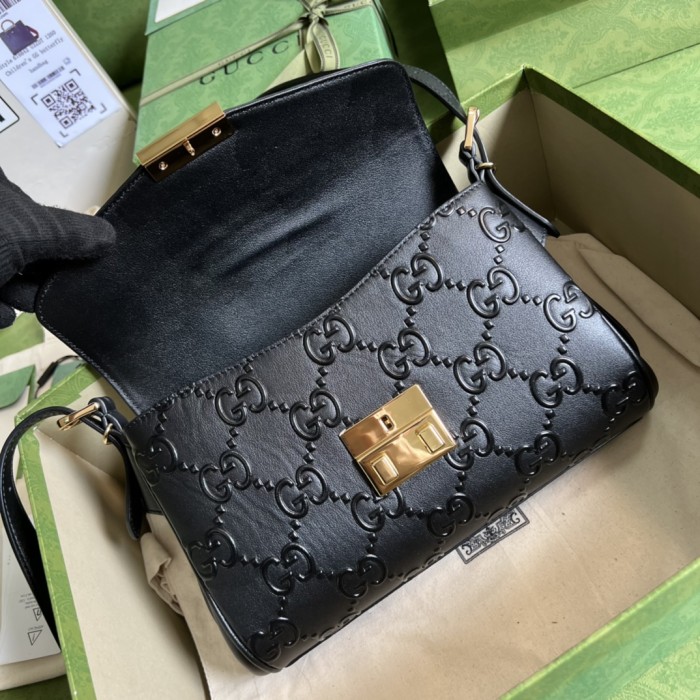 Handbag Gucci 675778 size 27x 18x 7 cm