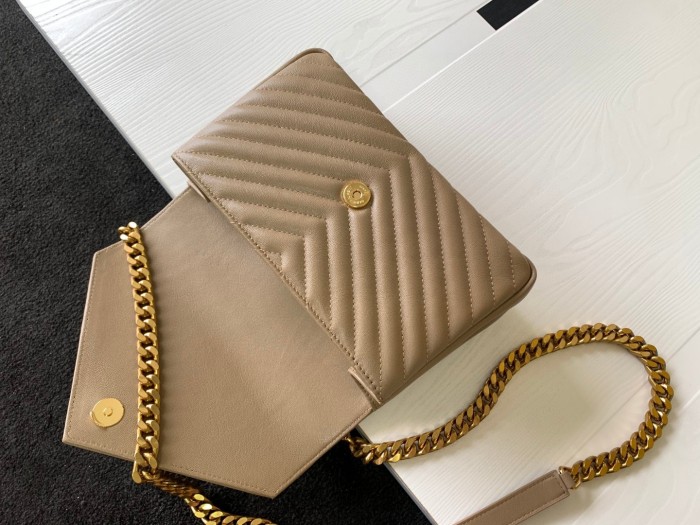 Handbags SAINT LAURENT 428056 size 24x17x6.5 cm