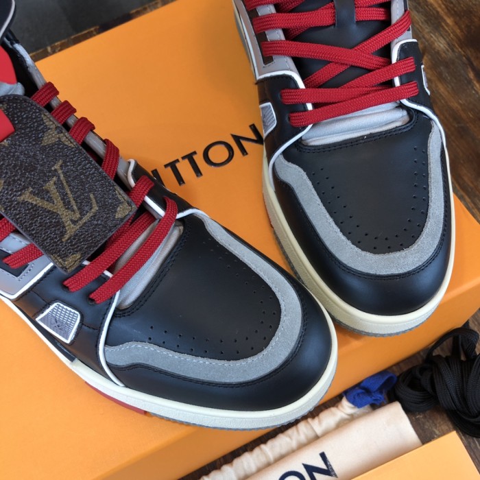 Louis Vuitton Trainer Sneakers 18