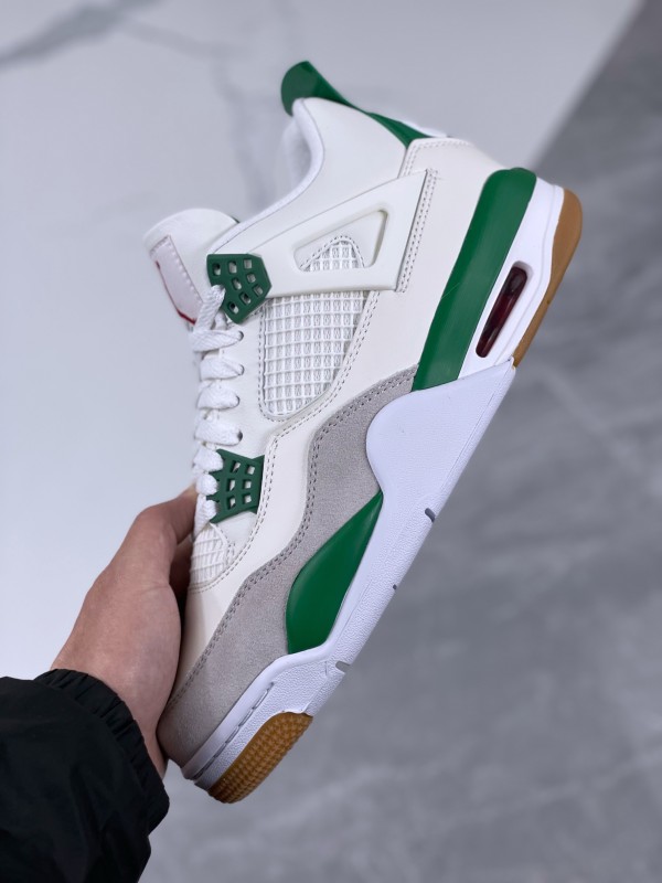 Jordan 4 Retro SB Pine Green