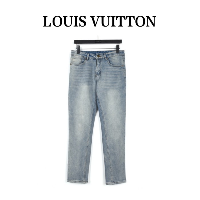Clothes Louis Vuitton 384