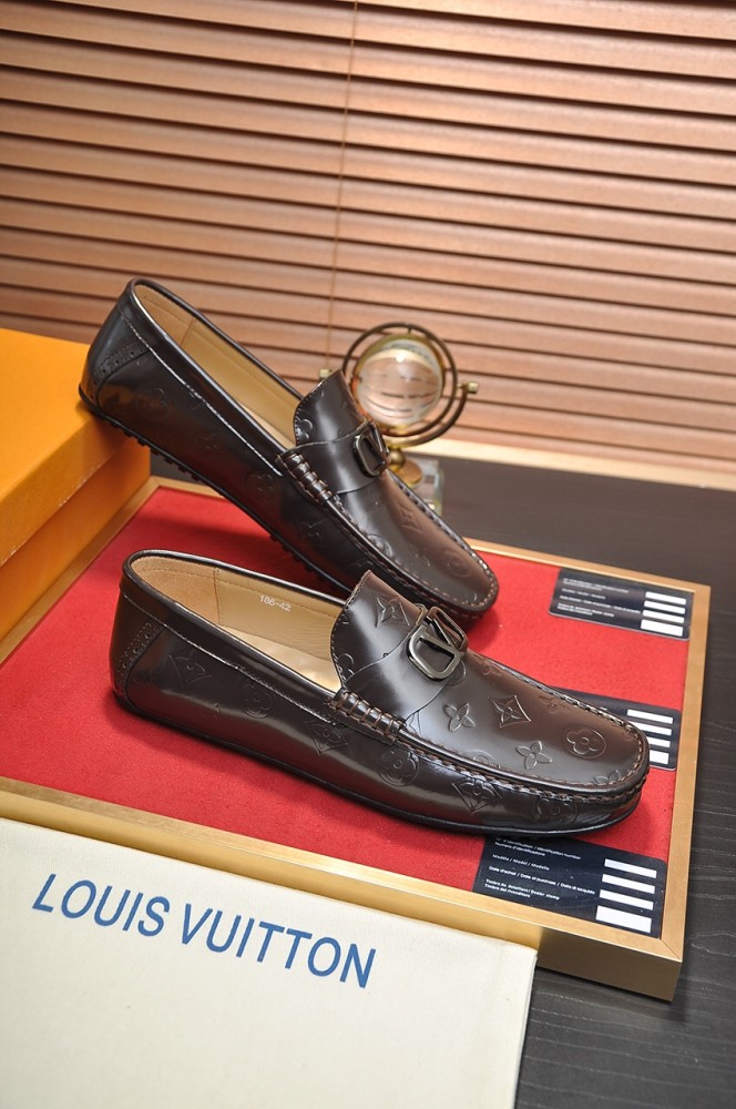 Louis Vuitton Leather Boots 52