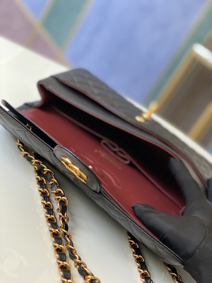 Handbag Chanel 112 size 26 cm