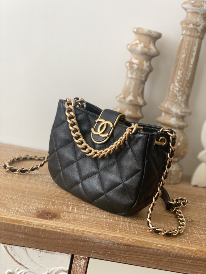Handbag Chanel 3475 size 12.5*19*6.5* cm