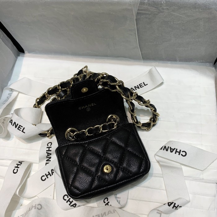 Handbag Chanel 882138 size 10 7.5 2 cm