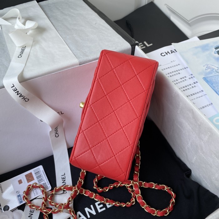 Handbag Chanel size 17 cm