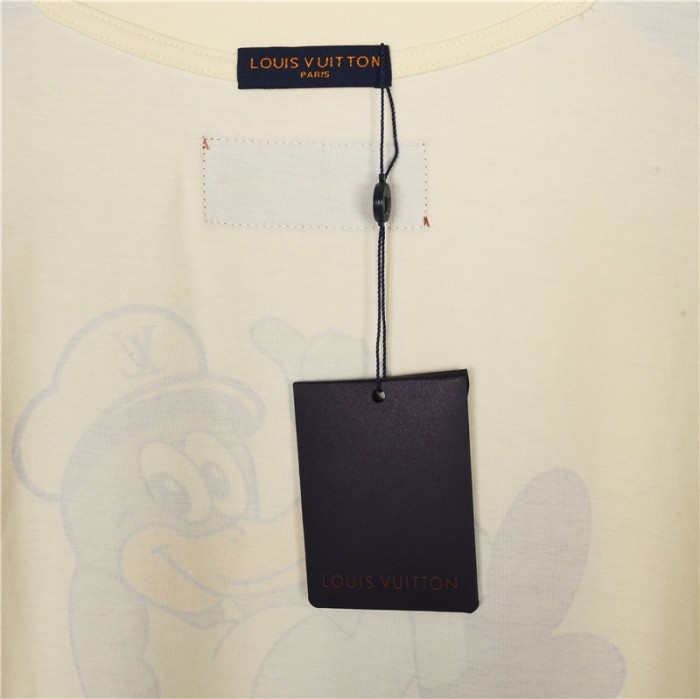 Clothes Louis Vuitton 139